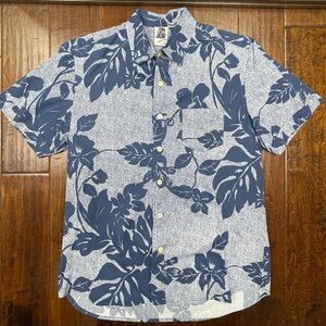 Mens short sleeve hawaiian design shirt in blues by Kennington size large.